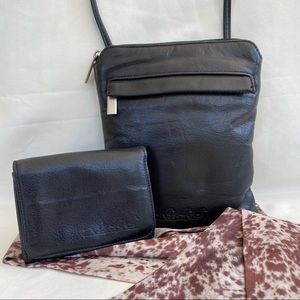 Black leather, horse embossed,small crossbody bag with matching wallet